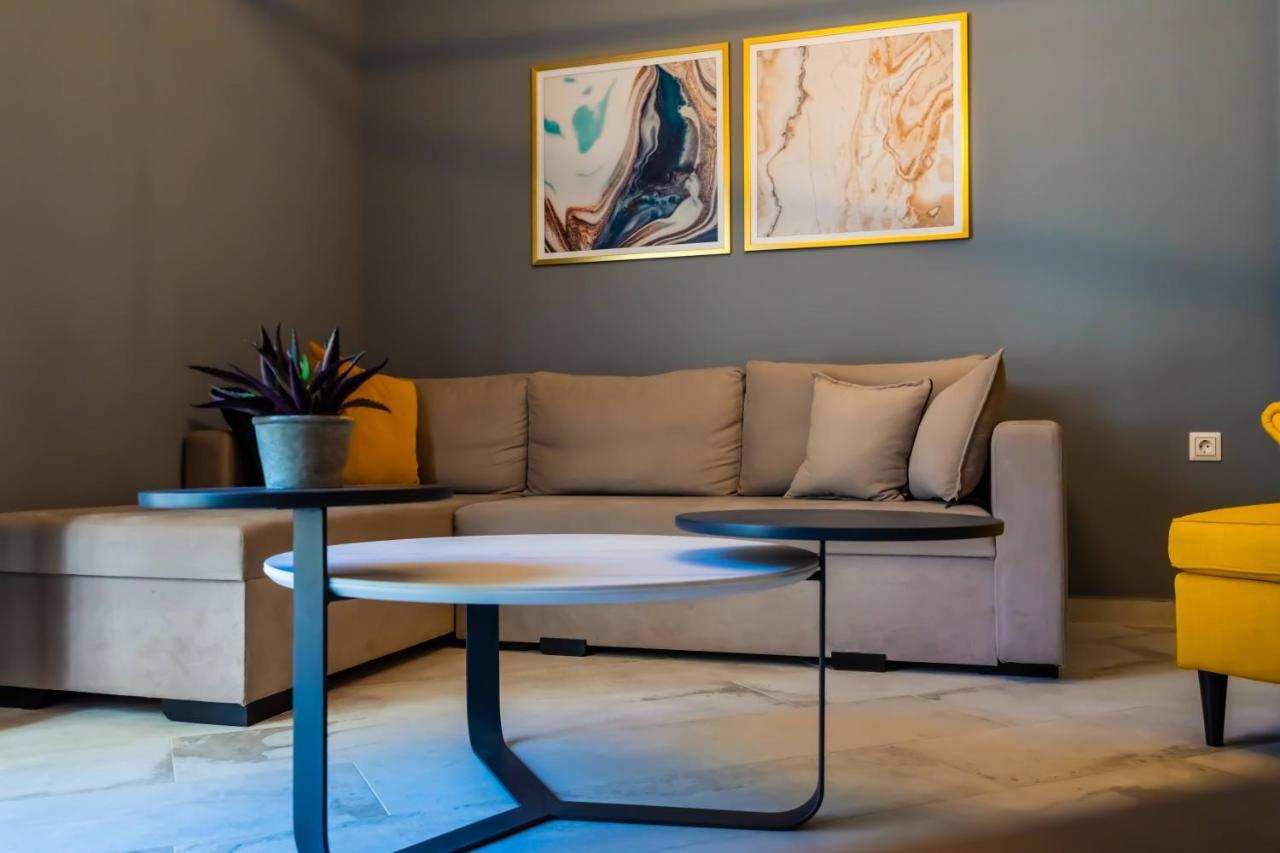 סלוניקי Cozy Modern Apartment Inside The City Center מראה חיצוני תמונה